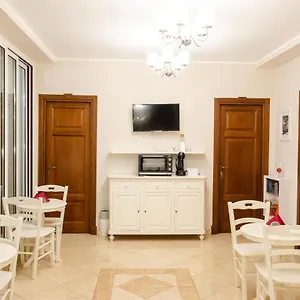4* Bed & Breakfast Taormina B&B